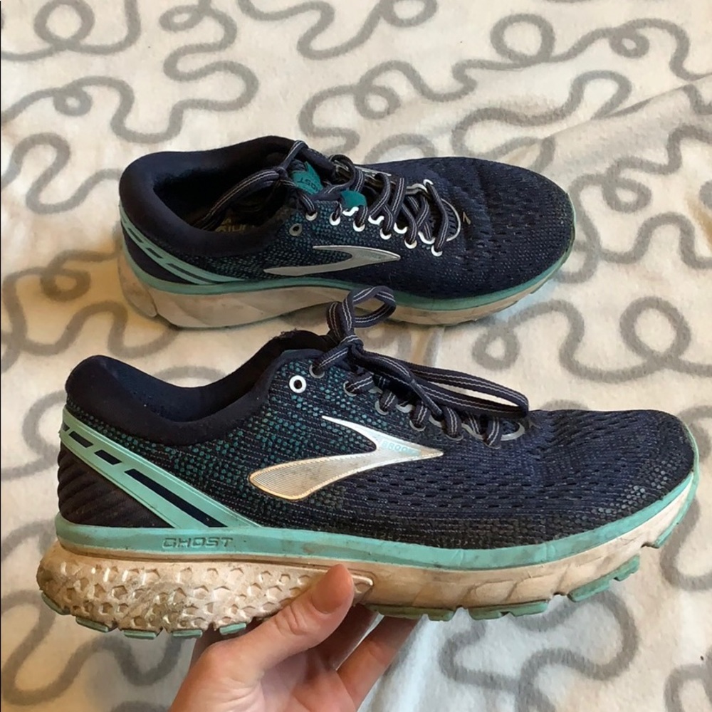 Brooks Ghost 11 running shoes